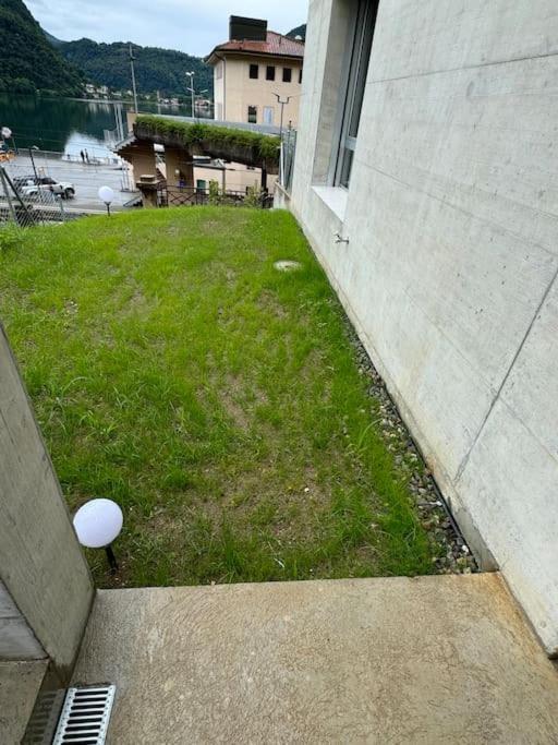 Neue Gartenwohnung Mit Sicht Auf Den Luganersee Ponte Tresa Kültér fotó